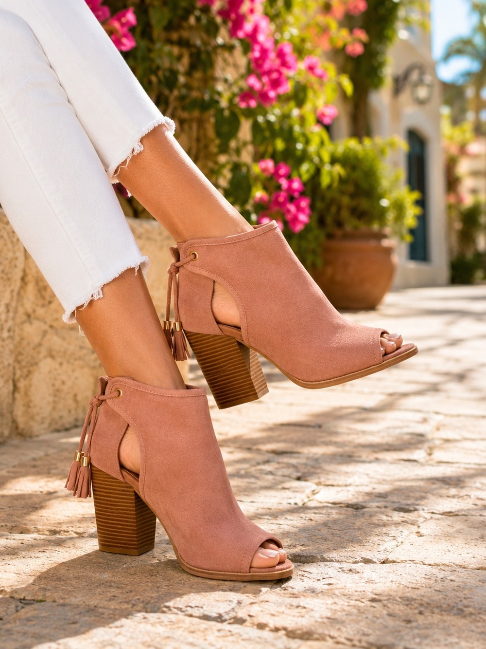 Qupid Dusty Rose Peep Toe Block Heel Booties Size 8 | Tassel Accent Suede Look